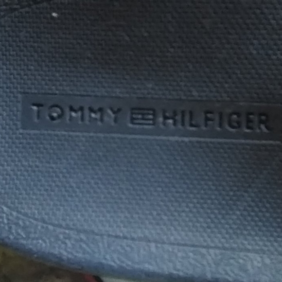 Tommy Hilfiger slippers - Picture 2 of 4